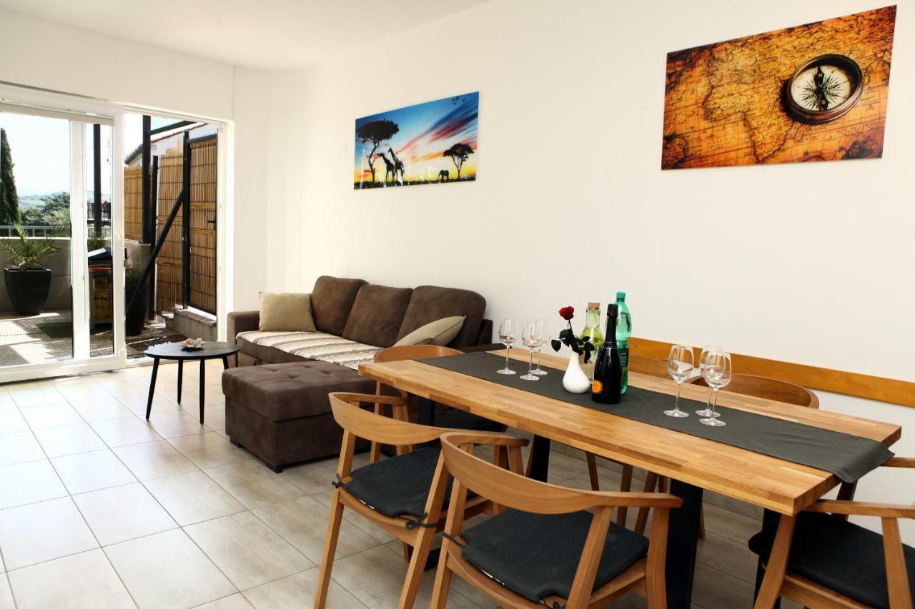 Trendy Apartment Izola Js Экстерьер фото